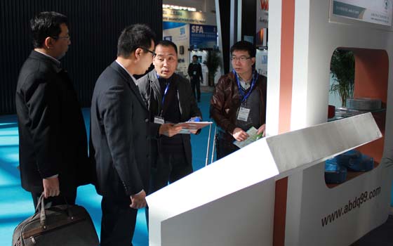 安邦集團參加中國(北京)國際供熱通風(fēng)空調(diào)、衛(wèi)生潔具及城建設(shè)備與技術(shù)展會現(xiàn)場(圖4) 安邦集團參加中國(北京)國際供熱通風(fēng)空調(diào)、衛(wèi)生潔具及城建設(shè)備與技術(shù)展會現(xiàn)場(圖4)