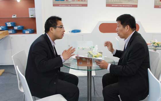 安邦集團參加中國(北京)國際供熱通風空調、衛生潔具及城建設備與技術展會現場(圖7) 安邦集團參加中國(北京)國際供熱通風空調、衛生潔具及城建設備與技術展會現場(圖7)