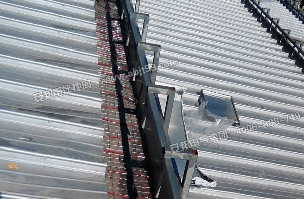 內蒙古海拉爾體育館天溝融雪化冰電伴熱系統(圖2) 內蒙古海拉爾體育館天溝融雪化冰電伴熱系統(圖2)