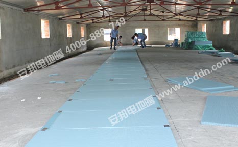 正大集團發熱電纜豬舍養殖保溫(二期)(圖4) 正大集團發熱電纜豬舍養殖保溫(二期)(圖4)