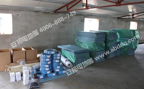 正大集團發熱電纜豬舍養殖保溫(二期)(圖3) 正大集團發熱電纜豬舍養殖保溫(二期)(圖3)