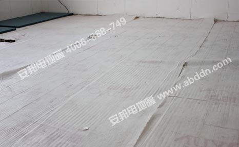 北京通州經(jīng)濟(jì)開發(fā)區(qū)醫(yī)藥公司地面電采暖(圖2) 北京通州經(jīng)濟(jì)開發(fā)區(qū)醫(yī)藥公司地面電采暖(圖2)