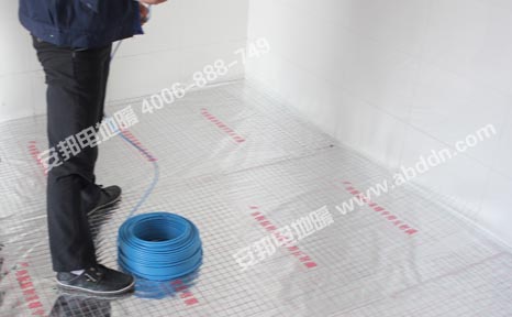 北京通州經(jīng)濟(jì)開發(fā)區(qū)醫(yī)藥公司地面電采暖(圖6) 北京通州經(jīng)濟(jì)開發(fā)區(qū)醫(yī)藥公司地面電采暖(圖6)