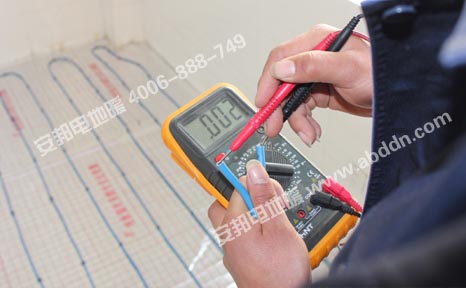 北京通州經(jīng)濟(jì)開發(fā)區(qū)醫(yī)藥公司地面電采暖(圖7) 北京通州經(jīng)濟(jì)開發(fā)區(qū)醫(yī)藥公司地面電采暖(圖7)